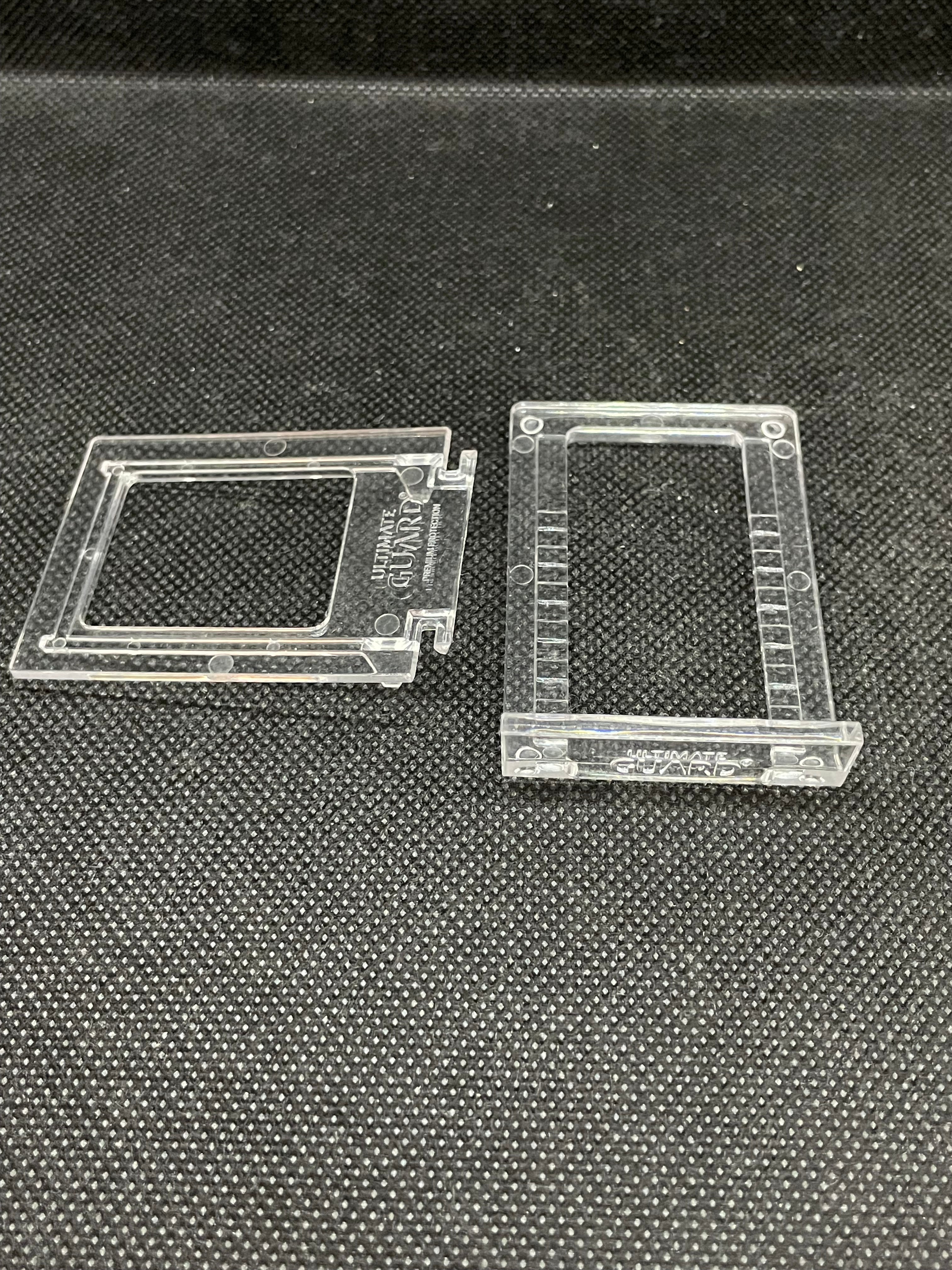 Ultimate Guard - Support en acrylique pour Cartes : Card Slider Stands